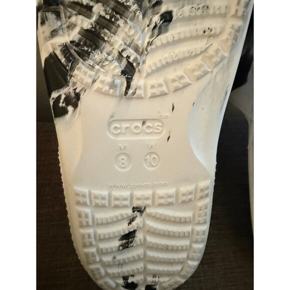 Crocs Marbled Slides (Black/White) Men’s Size 8 Women’s Size 10 - Picture 5 of 7